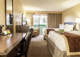 Baymont by Wyndham Red Deer 4