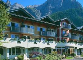 Sporting Aparthotel 3
