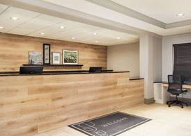 Country Inn & Suites by Radisson, St Cloud East, MN 5