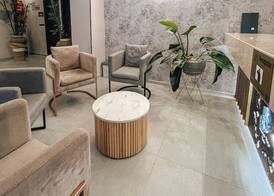 Hotel Balmoral Plaza 2