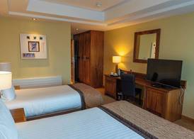 Annebrook House Hotel 4
