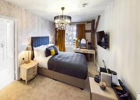 Lion & Swan Hotel 5