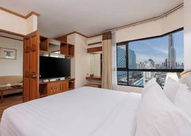 Cozy 1br walk to BTS and Airport Rail Link Close to Malls G7 5