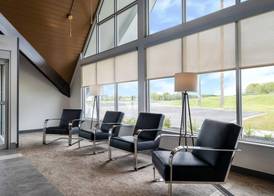 Wingate by Wyndham Geneva at SPIRE Academy 3