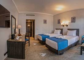 Invidia Coral Beach Tiran 3