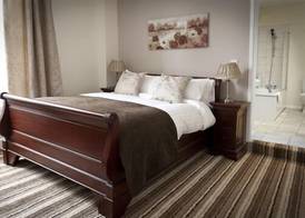 The Eagles Hotel 3