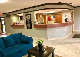 Americas Best Value Inn Yukon 3