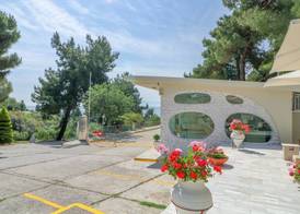 Tosca Beach Hotel 4
