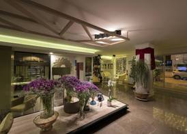 Nun Hotel Lara 3