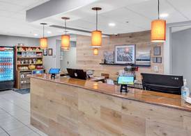 Country Inn & Suites by Radisson Rehoboth Beach - Dewey 5