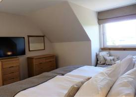 Skye Lodge Dunvegan Skye 4