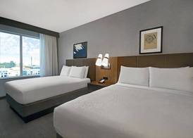 Staybridge Suites HOUSTON - GALLERIA AREA by IHG 4