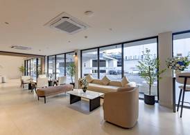 The Bentley Hotel 5