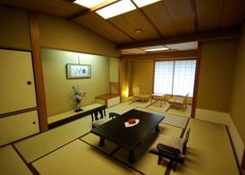 Kasuga Hotel 4
