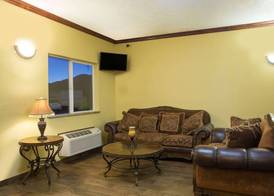 Days Inn by Wyndham Hurricane/Zion National Park Area 2