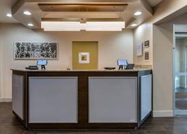 Sleep Inn & Suites Kalamazoo Southwest 2