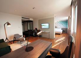 Lee Gardens Plaza Hotel - SHA Plus 4