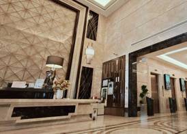 S Aura Hotel 5