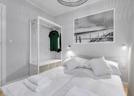Aura Island Riverside by Downtown Apartments 4