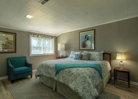 Historic Gilchrist Waterfront Resort 3