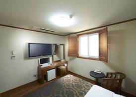 Noble Hotel 4