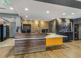 Comfort Suites Cheyenne 2