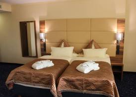 Grand Hotel Empire 5