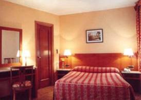 Hostal Cortés 2