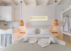 Nikos Apartments and Studios 4