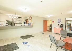 Super 8 by Wyndham McLean/Bloomington SW 4