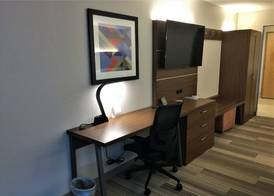 Holiday Inn Express & Suites DANVILLE by IHG 2