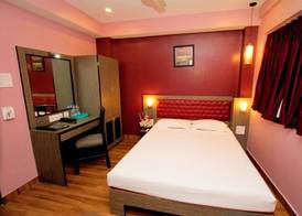 Hotel Crestwood 5