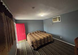 Hiway Inn 5