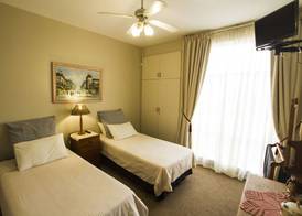 Eden Rose Manor B&B 5