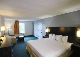 Greenville Inn & Suites 3