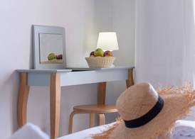 Azure Mare Hotel 4