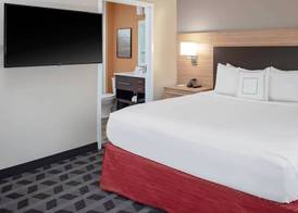 TownePlace Suites by Marriott Houston Baytown 5