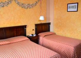 Hotel Lugana Parco Al Lago 4