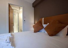 The Spires Serviced Apartments Aberdeen 3