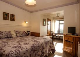 Ardmor Country House 3