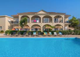 Grapevines Hotel 4