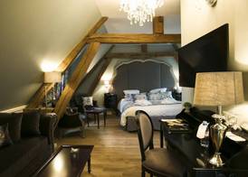 Hotel & Spa Le Grand Monarque, BW Premier Collection 4