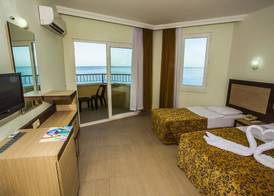 Kleopatra Beach Hotel 3