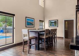 Comfort Suites near Camp Lejeune 4