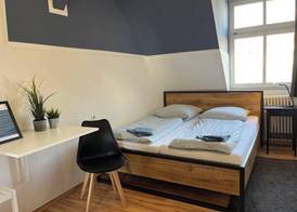 Blue Doors Hostel Altstadt 2