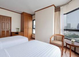 Cozy 1br walk to BTS and Airport Rail Link Close to Malls G7 3