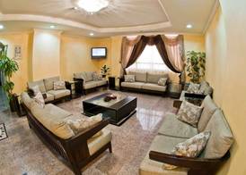 La Villa Hotel 4