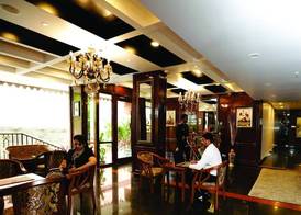 Seasons Hotel & Convention Center 4