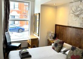 Riverside Hotel 2