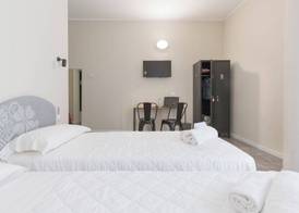 Piccolo Catalunya Hostel 5